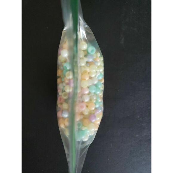 Vintage 1970's Pop Beads About 3 ounce Bag of Pink Pastels Orange - Picture 4 of 4